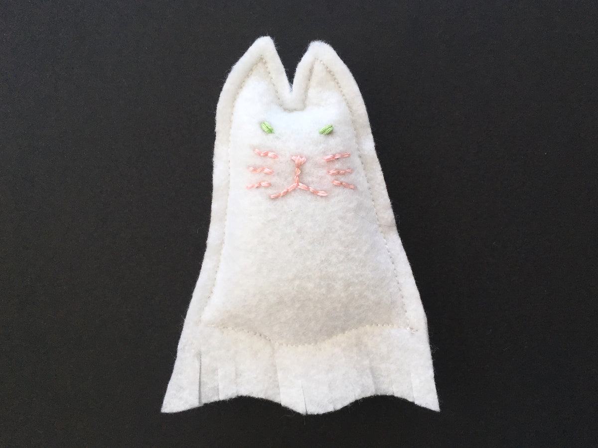 Organic Catnip Cat Toy Halloween Ghost Cat in Recycled Vegan Felt