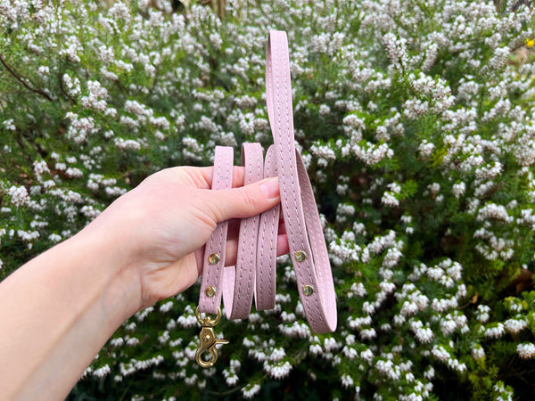 Small pink cork leather cat lead with luxury brass hardware to use with a cat harness. Narrow and lightweight size. Made in the UK.