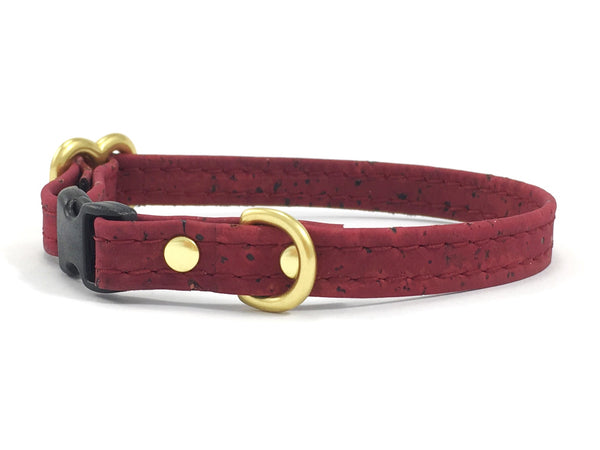 Miniature dog collar in burgundy vegan cork leather with solid brass gold hardware, suitable for puppies, miniature dachshunds, Maltese and chihuahuas.