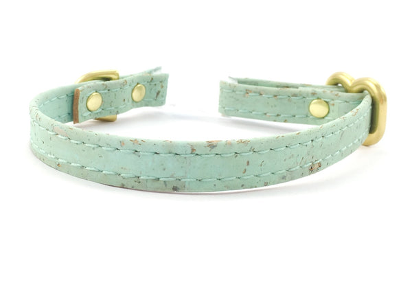 Green dog collar in extra small/miniature size made of pastel mint green vegan cork 'leather' with matching lead available