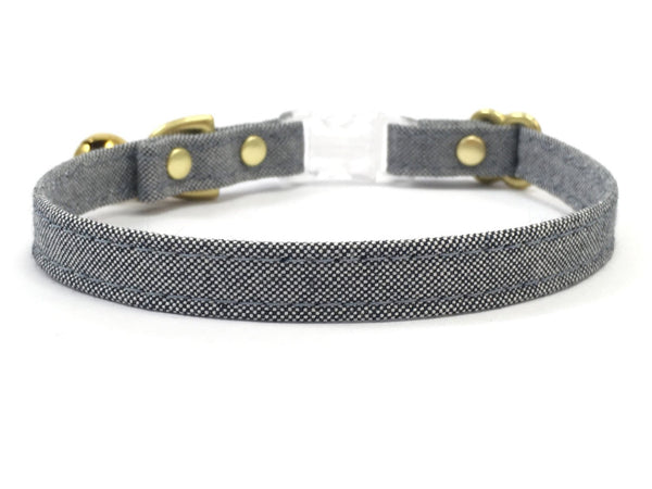 Organic cotton cat collar in blue and white sustainable cotton canvas with bell
