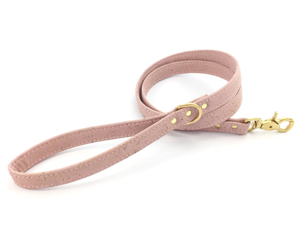 Millennial pink dog lead/leash made of luxury and ethical vegan cork leather, made in the UK by Noggins & Binkles