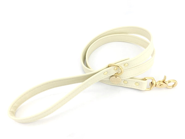 Vegan silicone leather dog lead in ivory white, made in the UK, perfect as a wedding dog lead.